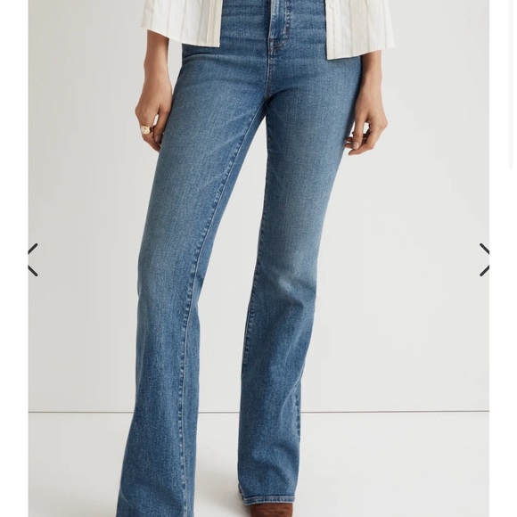 Madewell Flare Jeans size 26 Tall - Picture 2 of 4